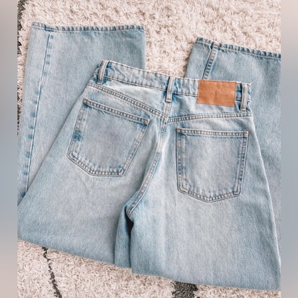 Zara High Rise wide leg jeans - Picture 2 of 5